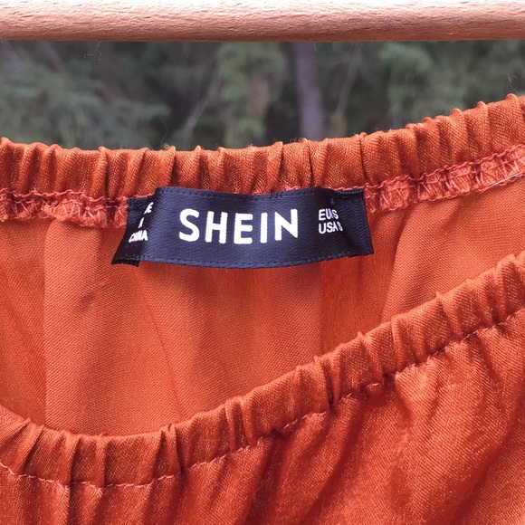 Sleeveless romper - Picture 3 of 3